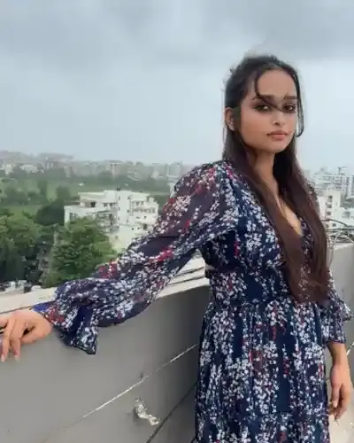 Kuhuboto Escorts